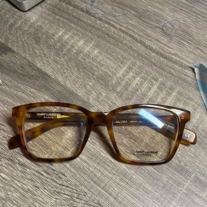 Saint Laurent ysl glasses
